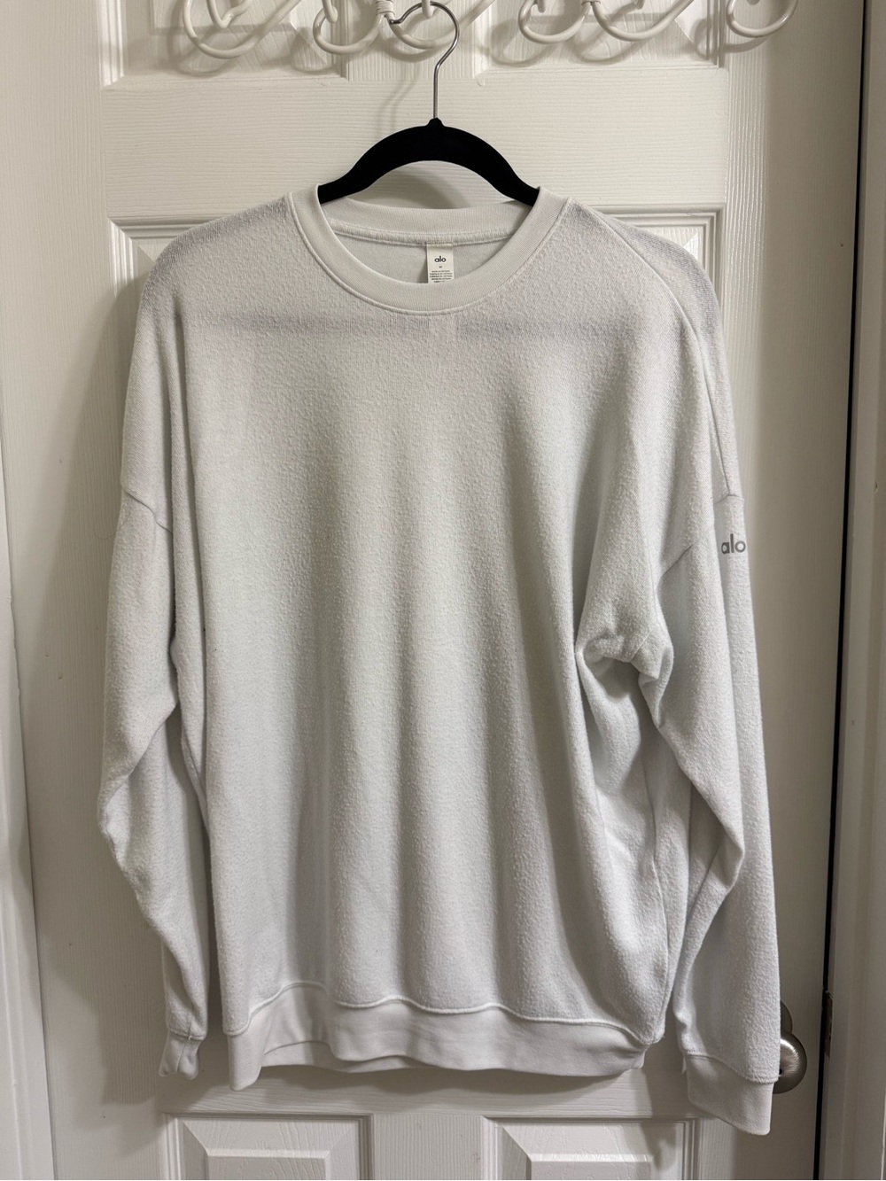 ALO Yoga Women’s Crewneck Fleece Longsleeve - White